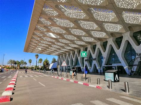 How to get from Marrakesh to Assen by plane, train, car or bus.